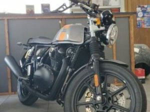 ROYAL ENFIELD CONTINENTAL GT 650