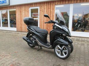 YAMAHA TRICITY 125