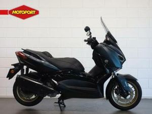 YAMAHA XMAX 300 ABS TECH MAX (BJ 2022) — MOTOREN | YAMAHA — MARKTPLAATS