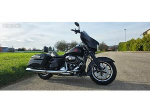 HARLEY DAVIDSON ELECTRA GLIDE STANDARD