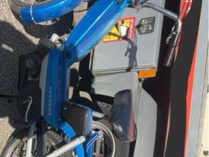 MOBILETTE PEUGEOT 103