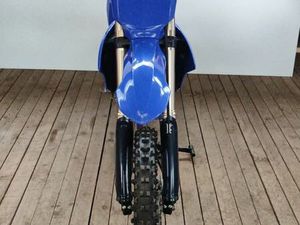 YAMAHA YZ-F 450 2024 30 HEURES NOUVEAU PISTON DISTRIBUTION