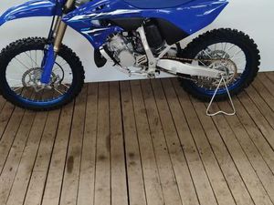 YAMAHA YZ 125 2026