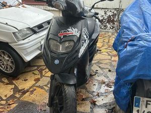 PIAGGO TYPHOON 2T 2018