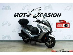 KYMCO - GRAND DINK 300