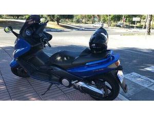 YAMAHA - TMAX500