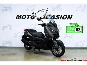 YAMAHA - XMAX 300