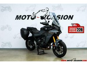 YAMAHA - TRACER 9