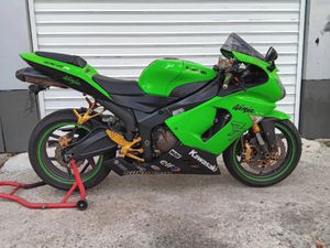 KAWASAKI ZXR 35KW A 2 →