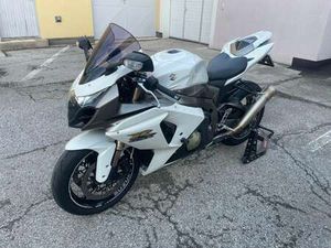 SUZUKI GSX-R 1000 25TH ANNIVERSARY EDITION WEIß