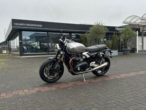 TRIUMPH SPEED TWIN 1200