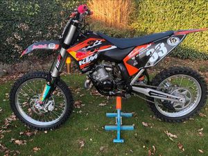 ② KTM SX 150 2011