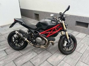 DUCATI 1100 EVO SP