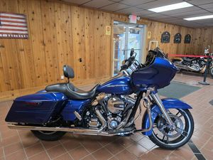2015 HARLEY-DAVIDSON ROAD GLIDE® SPECIAL