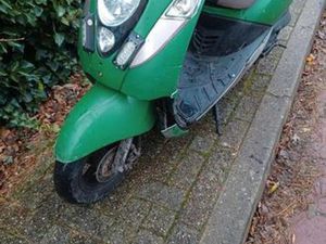 SYM MIO SNORSCOOTER — SCOOTERS | SYM — MARKTPLAATS