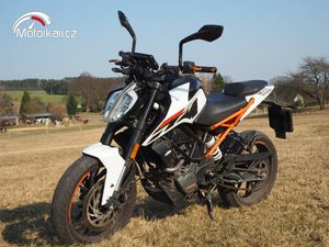KTM DUKE 125