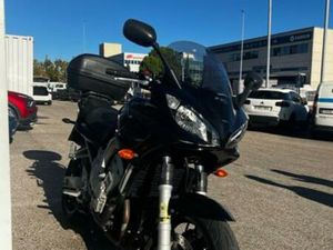 YAMAHA - FAZER 600 S