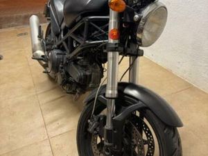 DUCATI - MONSTER 695