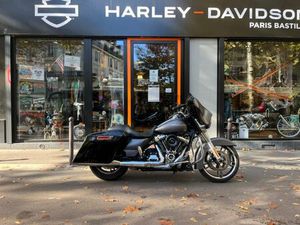 HARLEY-DAVIDSON TOURING STREET GLIDE 1745 SPECIAL 2017 1745 CM3 | MOTO ROUTIÈRE | 63 028 KM | GRIS | 75003 PARIS 03