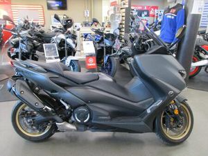 YAMAHA XP T-MAX 560 TECH MAX KAMO 2020 560 CM3 | SCOOTER | 25 500 KM | VERT | 06160 JUAN LES PINS