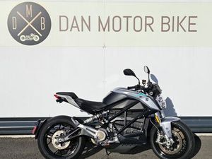 ZERO MOTORCYCLES SR 14.4 2025 650 CM3 | MOTO ROADSTER | 170 KM | GRIS | 14320 ST ANDRE SUR ORNE