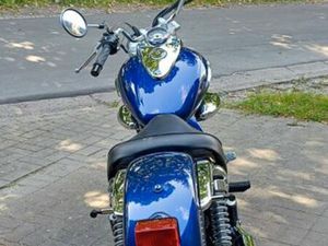 SUZUKI VL 125