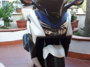 HONDA FORZA 125