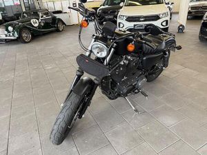 HARLEY-DAVIDSON IRON 883