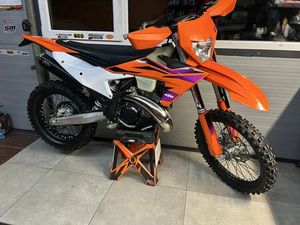 KTM EXC 250 TBI 2024 JAK NOWY (HUSQVARNA, GASGAS, 300) KOSTOMLOTY PIERWSZE