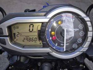 TRIUMPH TIGER 800 ABS BIANCO