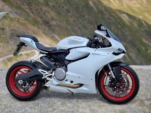 DUCATI 899 PANIGALE