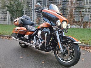 HARLEY DAVIDSON ELEKTRA GLIDE ULTRA LIMITED FLHTK 103