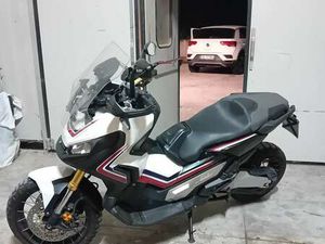 HONDA X-ADV BIANCO
