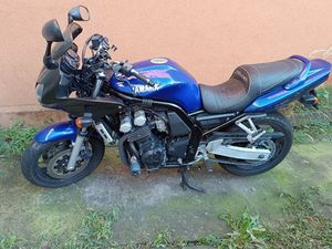 YAMAHA FAZER 600 LIFT 2003