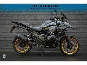 TRIPLE BLACK ASA / BTW / BOS / VAN HARTEN DESIGN