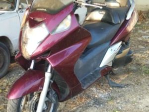 HONDA SILVER WING 600