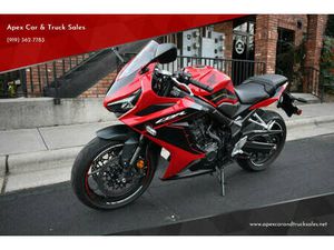2023 HONDA CBR650R