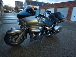 ② KAWASAKI VN 1700 VOYAGER