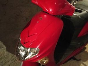 MOTA KYMCO VERMELHA QUINCHÃES