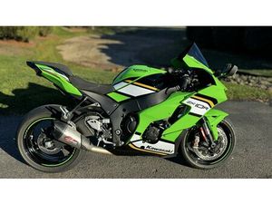 2025 KAWASAKI NINJA® ZX™-10R ABS KRT EDITION
