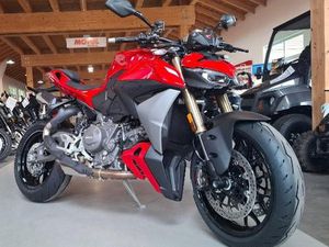 DUCATI STREETFIGHTER V2