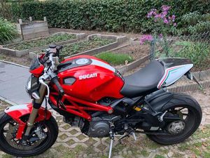DUCATI MONSTER 1100 EVO