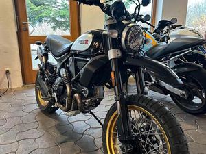 DUCATI SCRAMBLER 800 DESERT SLED / WENIG KM / TERMIGNONI