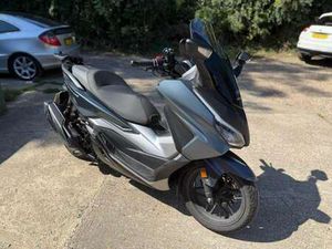 HONDA FORZA 350 IN GREY 2023, FSH AND MANY EXTRAS PRICE DROPPED
