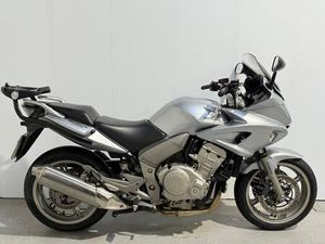 HONDA CBF 1000 2010 ONLY 5538MILES NATIONWIDE DELIVERY AVAILABLE