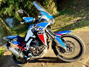 HONDA AFRICA TWIN CRF1100L MANUAL (2023)