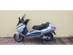 PIAGGIO X8 200 CC - 2004 - UNICO PROPRIETARIO, 24
