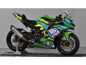 2023 KAWASAKI NINJA ZX-4RR 400 SUPER SPORTS PETROL MANUAL EURO 5 (77 PS) SUPER SPORTS PETROL MANUAL