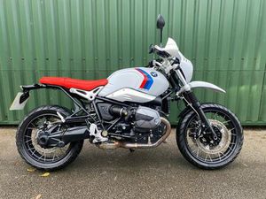BMW R NINE T URBAN GS 2022 FSH 2500 MILES AKRAPOVIC