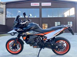 VENDO KTM 890 SMT (2023 - 26) USATA A CASALE MONFERRATO (CODICE 9885733) - MOTO.IT